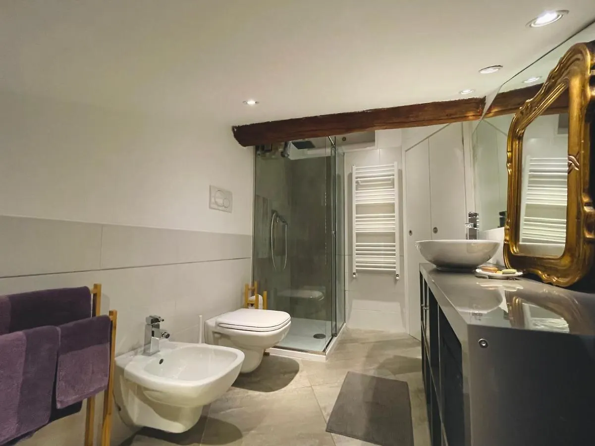 Апартаменты Tiny Zen House By The Sea. Генуя